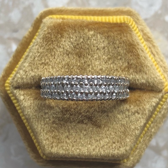 Vintage Jewelry - Vintage 1 Carat Diamond Three Row Pave Yellow Gold Stack Band Ring